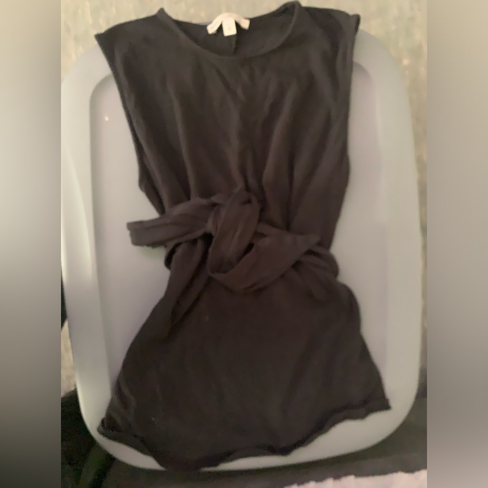 2 express tie front tops XS